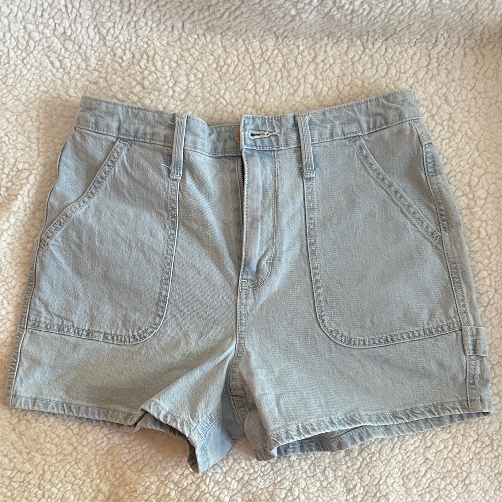 Universal Thread High Rise Light Wash Jean Shorts
